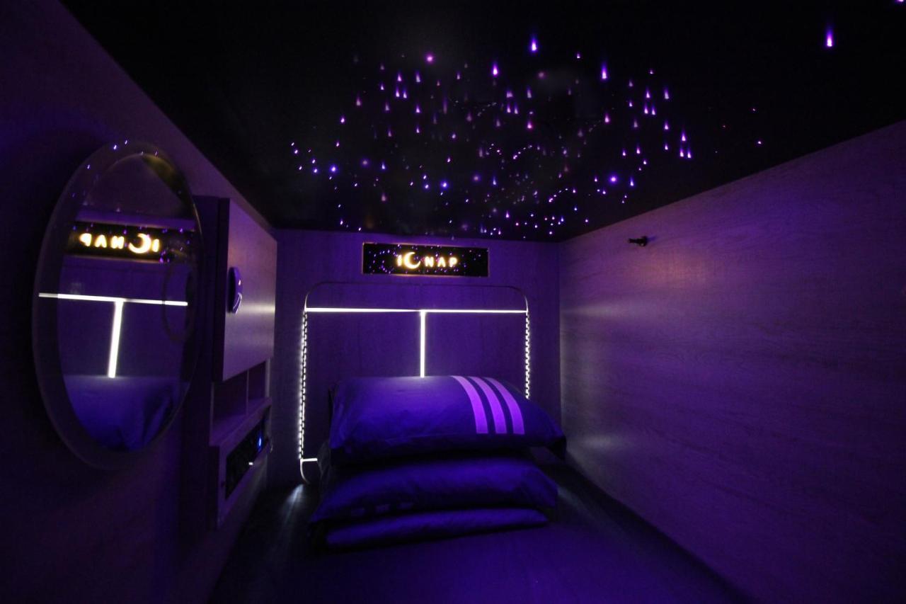 L'Etoile De Mer Mong Kok - Capsule Hotel Kowloon (Hong Kong) Exterior foto
